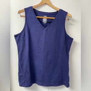 Danskin Now v-neck, sleeveless women’s top.